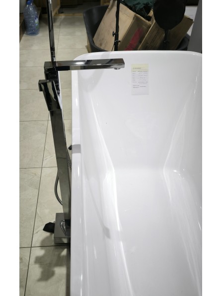 Смеситель для ванной Uovo A71002